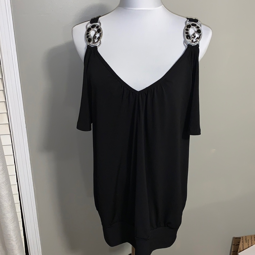 One Clothing ladies blouse